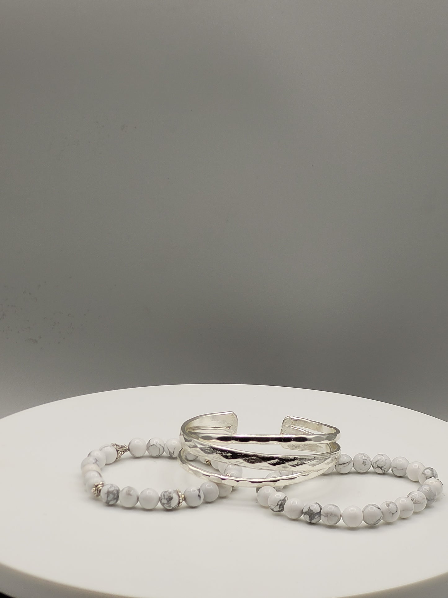 Howlite Stone Bead & Silver Twisted Bangle 3pcs.