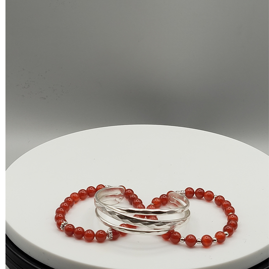 Carnelian Stone & Twisted Bangle tirset